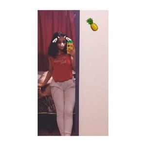 Meet your Posher, Aleydis